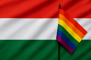 hu-szivarvany-zaszlo-cimke